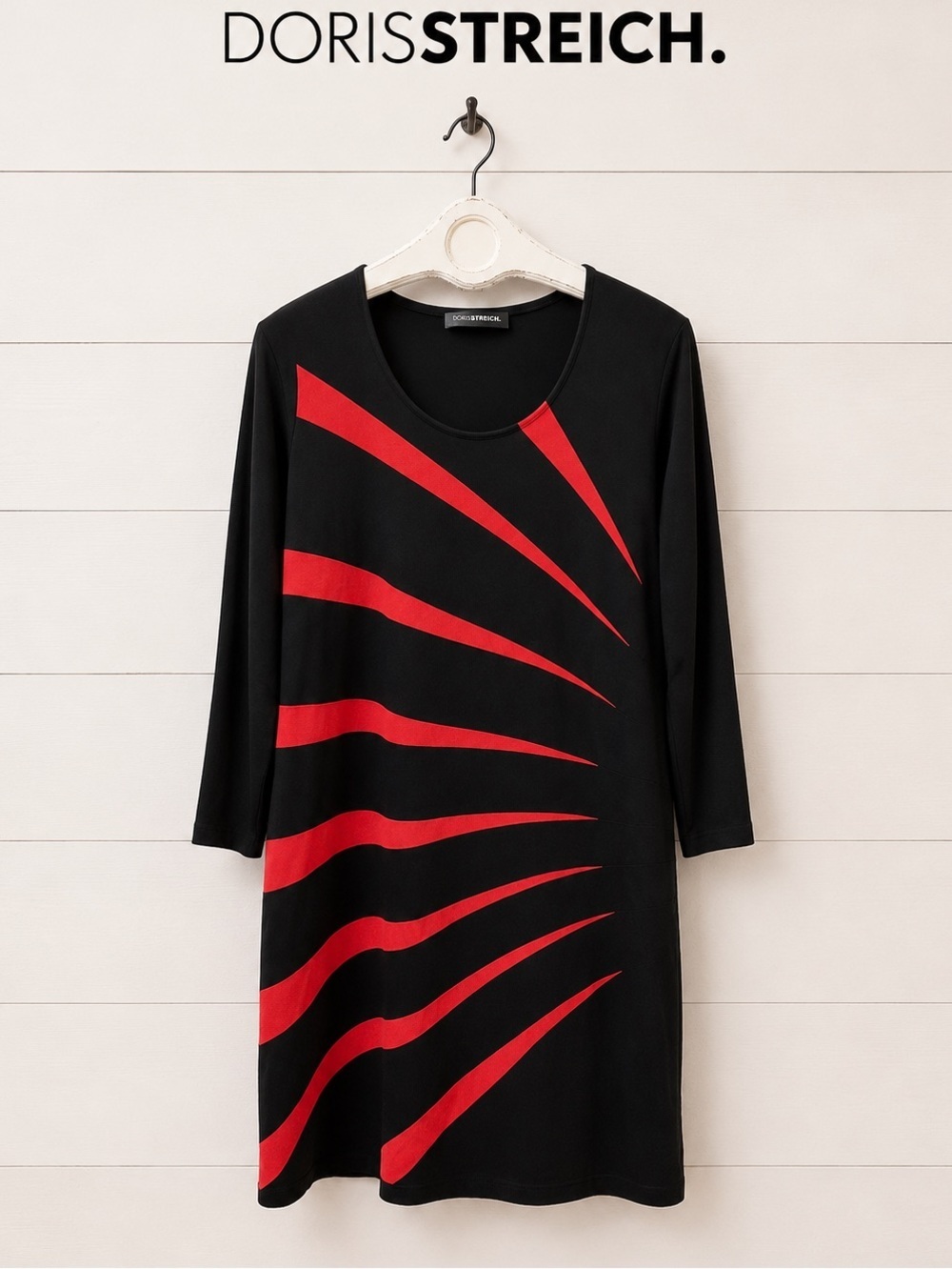 DORIS STREICH Black & Red Graphic Dress Size 46